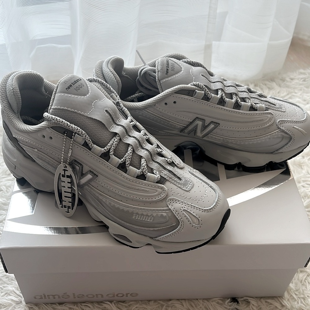 ALD / New Balance 1000 - Grey 7M (8.5W)